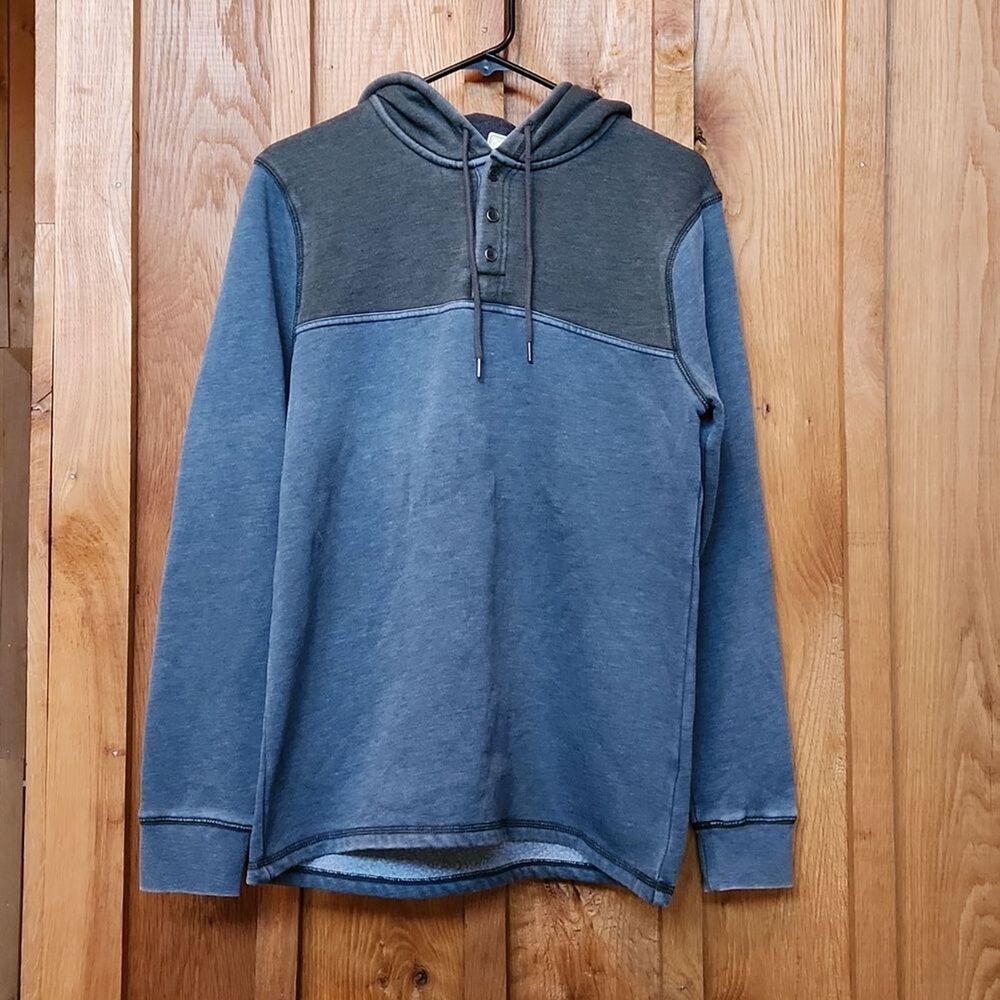 Flag & Anthem Midweight Athleisure Sporty Hoodie, Small, Olive Green & Blue